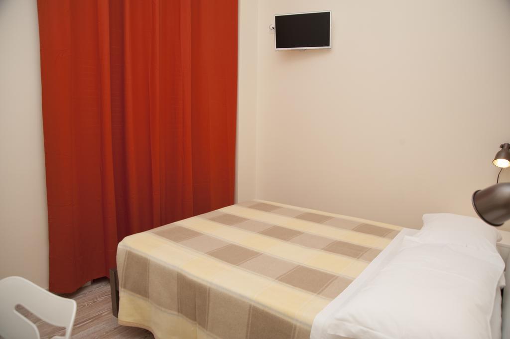 4Rooms Guest House Free Wi-Fi Salerno Kamer foto